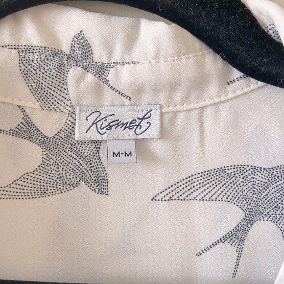 Kismet Sparrow Bird White Long Blouse Button Down Shirt Size Medium - Picture 7 of 9